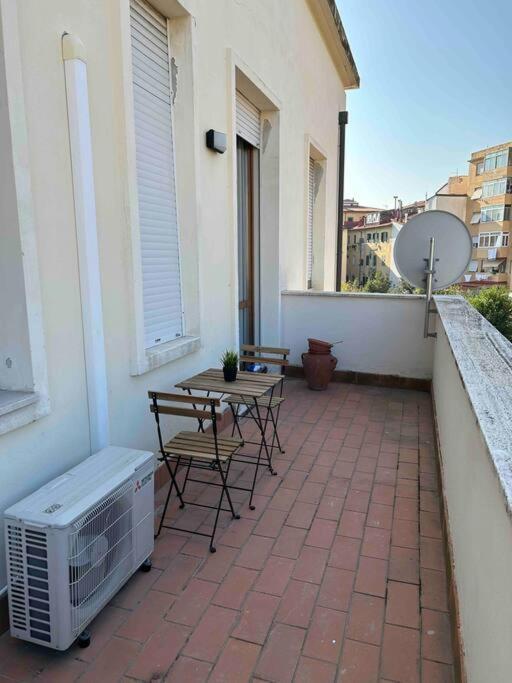 Appartamento Casa Peroni Livorno Esterno foto